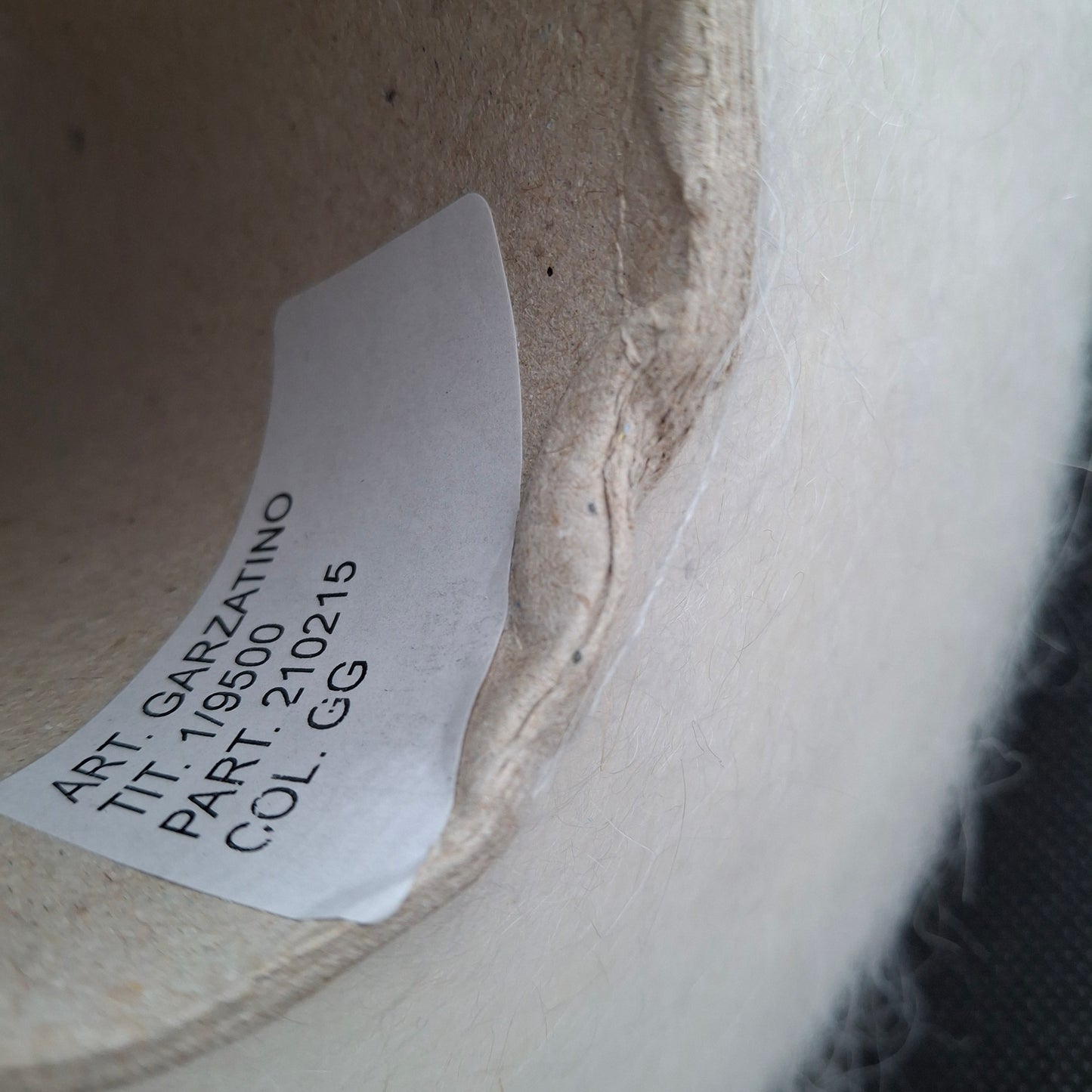 100g Mohair filato italiano colore Bianco N.1016