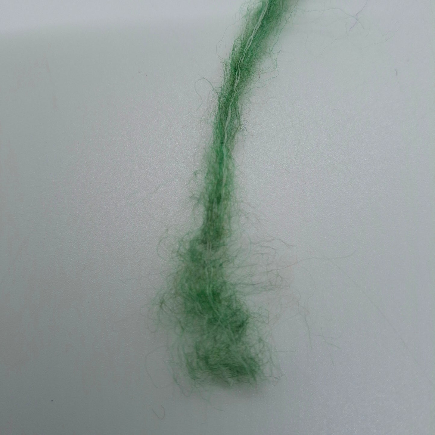 100g Lana Merino filato italiano colore Verde Bosco N.1026