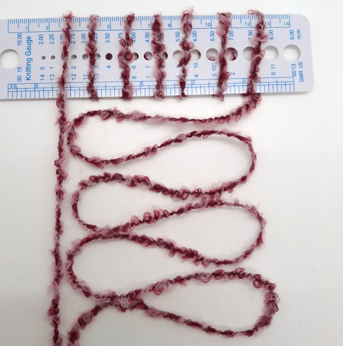 100g Bouclé filato italiano colore Bordeaux Rosa N. 1134