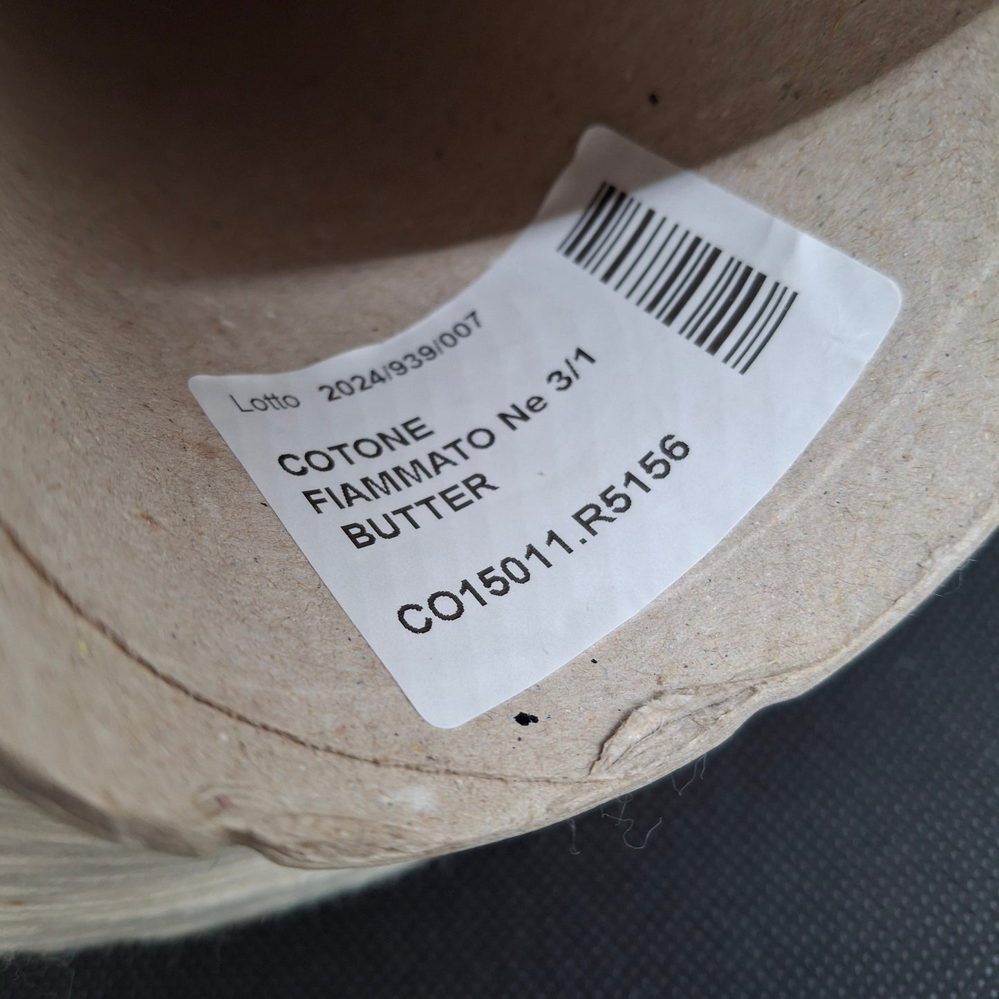 100g 100% Italian Irregular Cotton Yarn Natural White N.1345