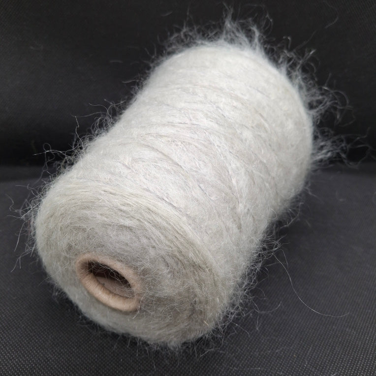 250g Mohair morbido filato italiano colore Grigio Chiaro N.965