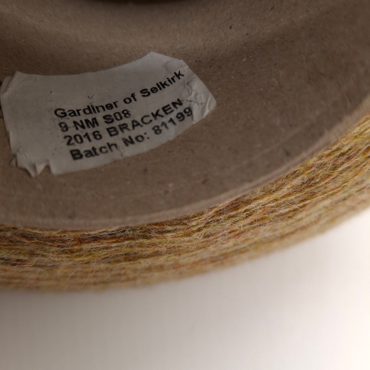 Lana Shetland 100% filato colore Beige Mélange N.1388
