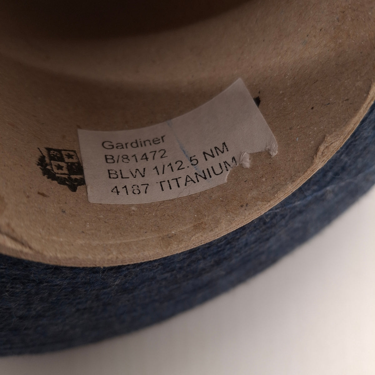 Laine d'agneau 100% Fil couleur Bleu Jeans Foncé N. 1378