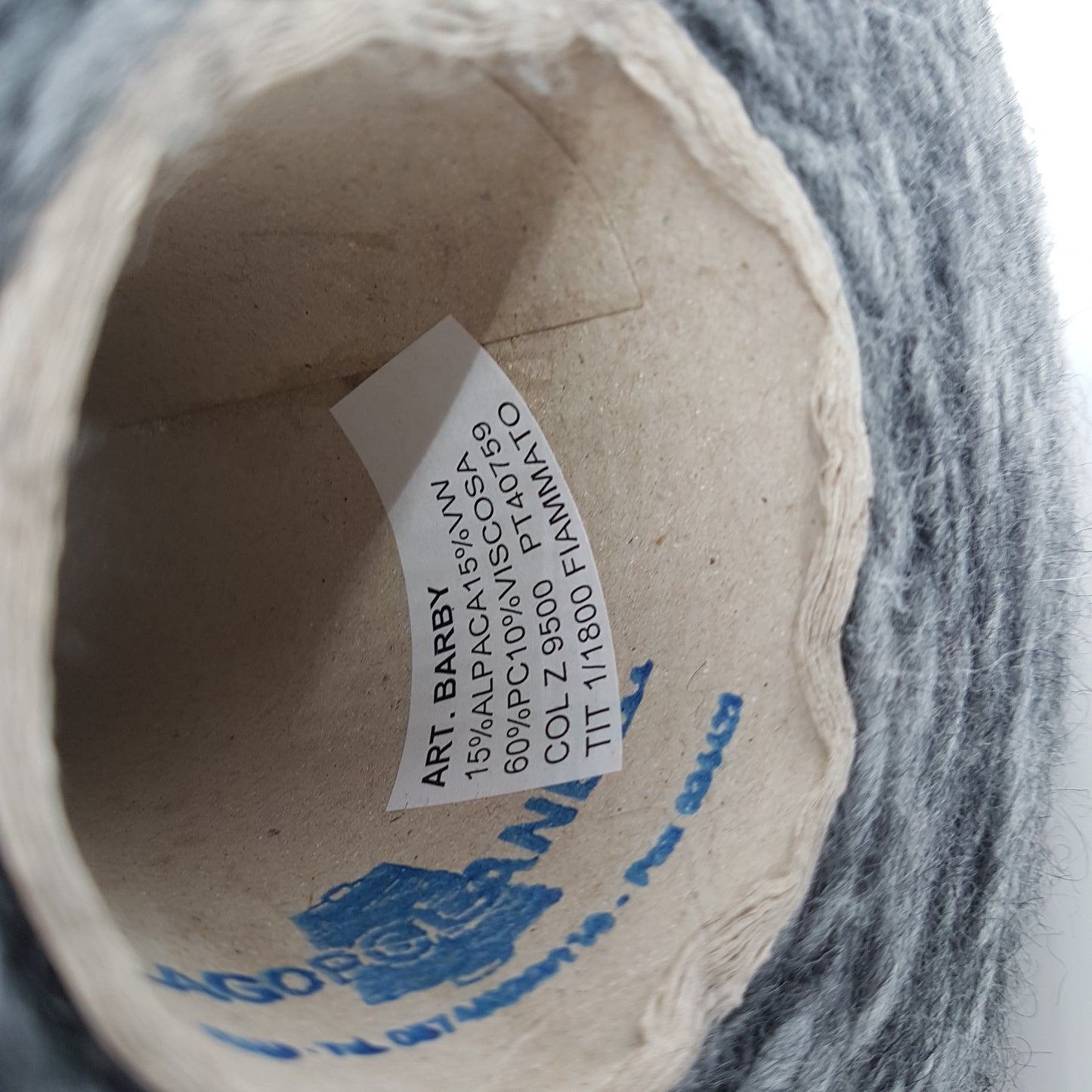 100g Jungfrau Wolle Alpaka Italienisches Garn unregelmäßige graue Farbe N.218
