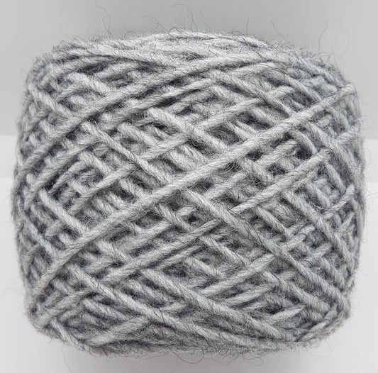 130g-200g Vierge en laine vierge alpaga Couleur gris de fil italien N.331