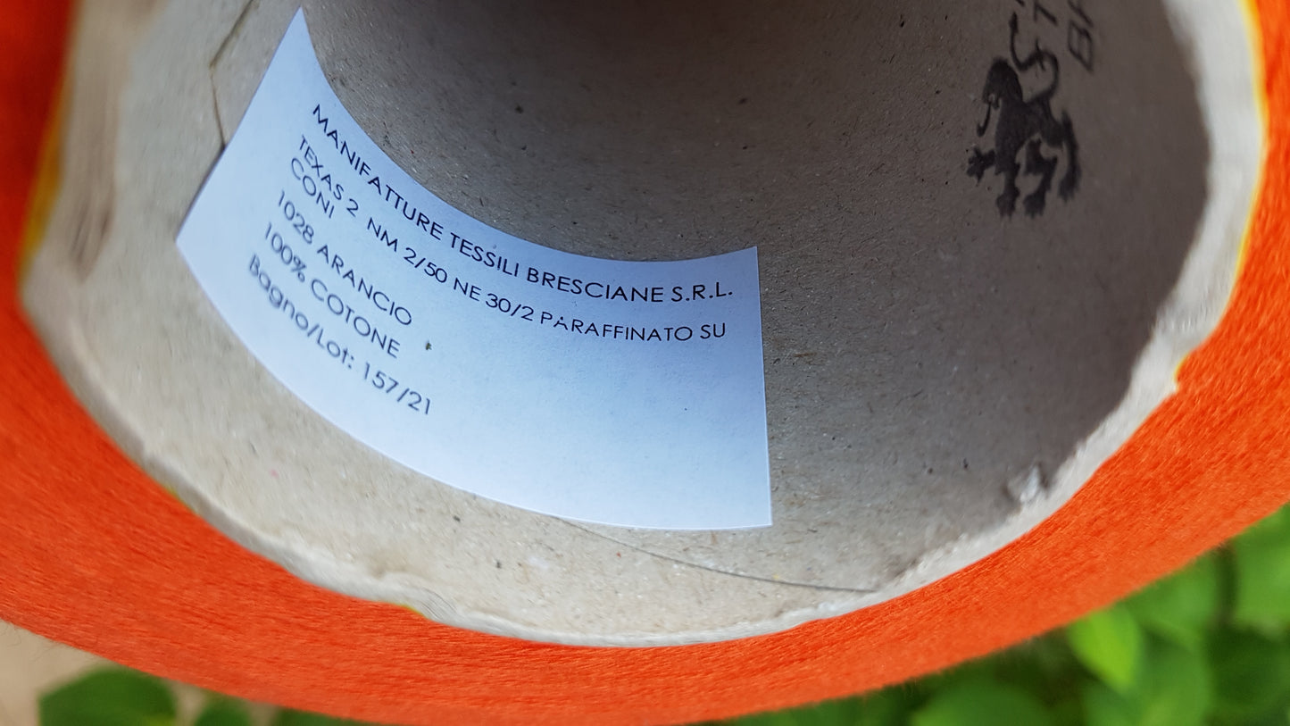 500g 100% blødt italiensk bomuldsgarn, orange farve N.412