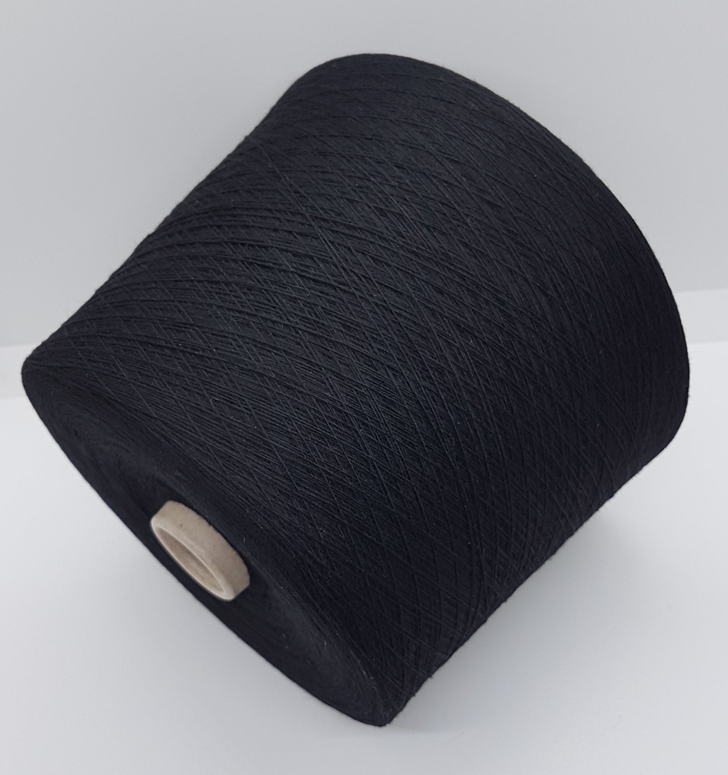 Hilo italiano Cashmere Angora Wool, color Negro N.416