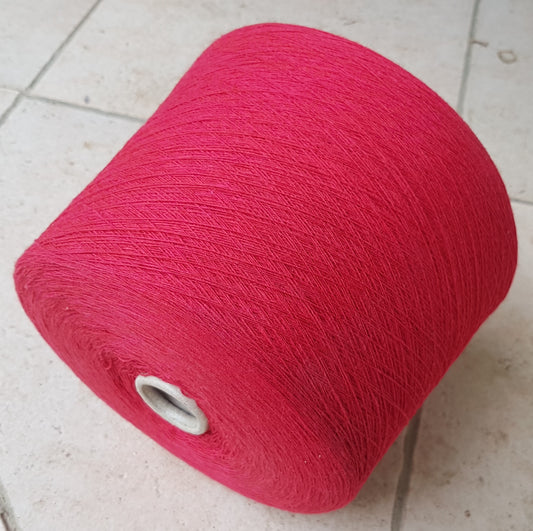Cachemire angora laine fil italien couleur rouge  N.420