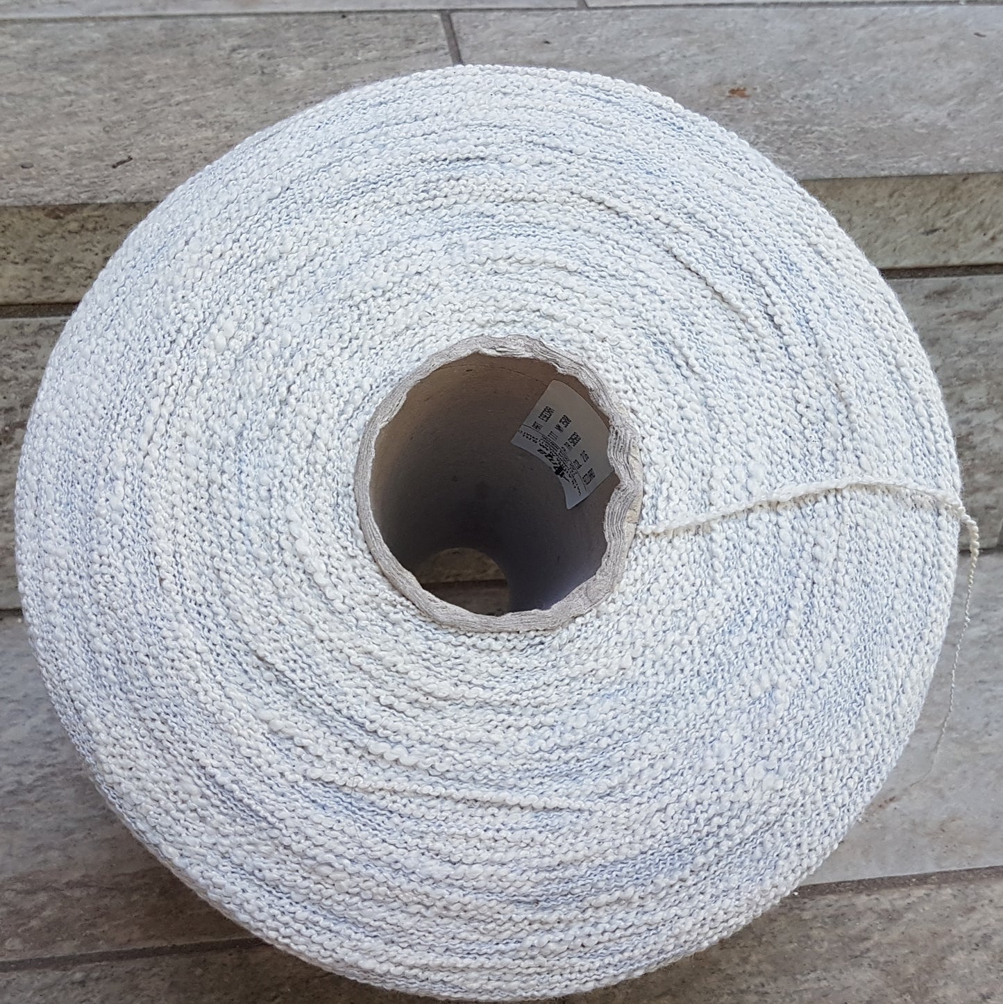 100g Cotone 100% filato irregolare italiano colore Bianco Azzurro N.442