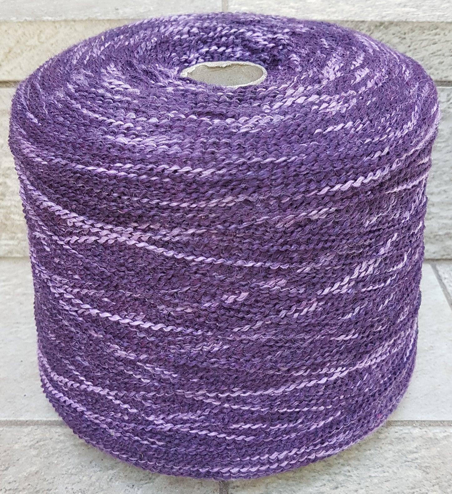 100g Viscose wool yarn soft irregular Italian color Purple/Lilac N.441