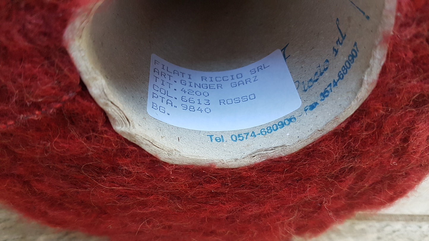 100g Mohair Irregular Bouclé Italiano Hilado Bordeaux Color N.464