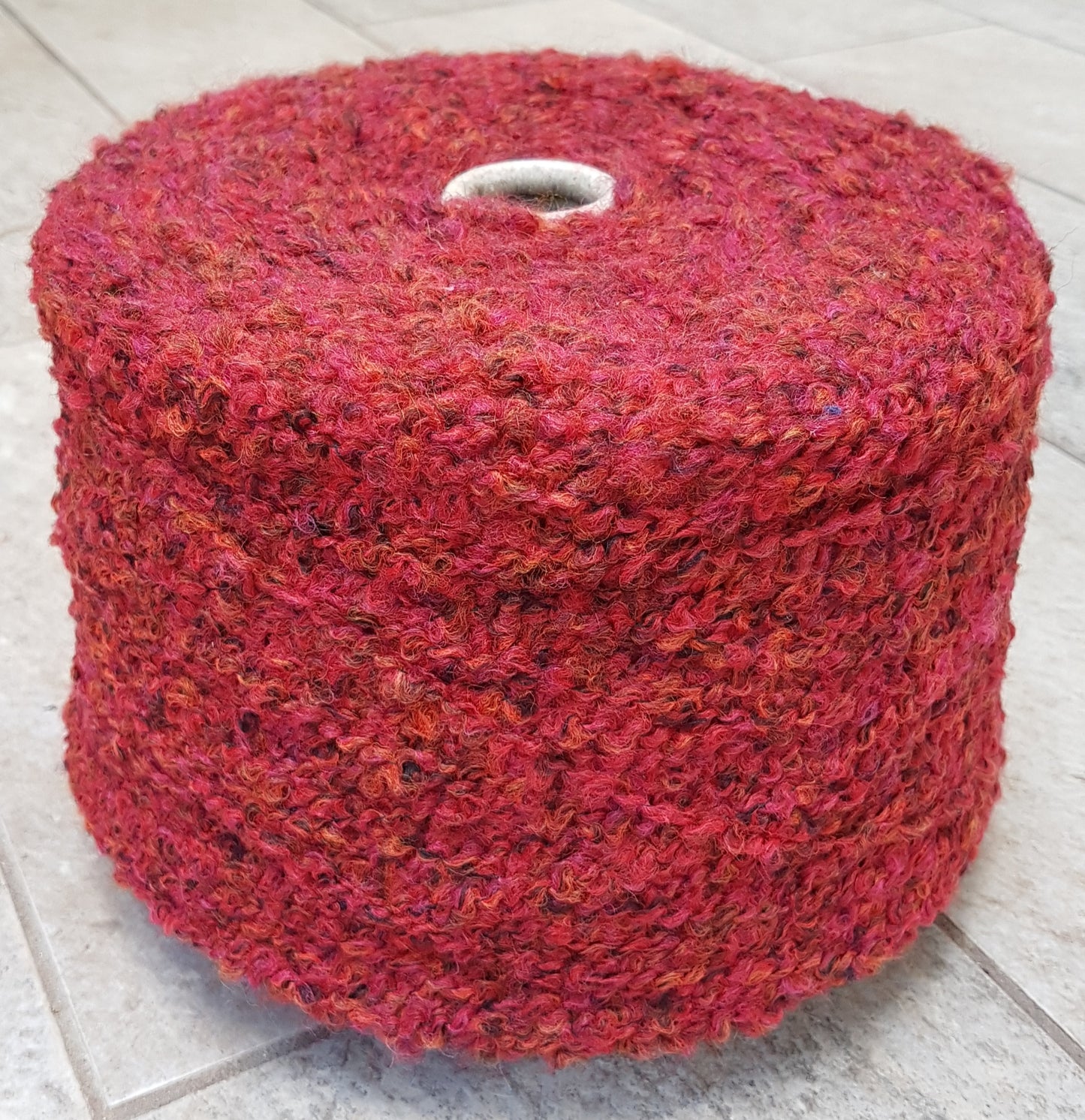 100g Lana Bouclé filato italiano colore Rosso Marroncino N.469