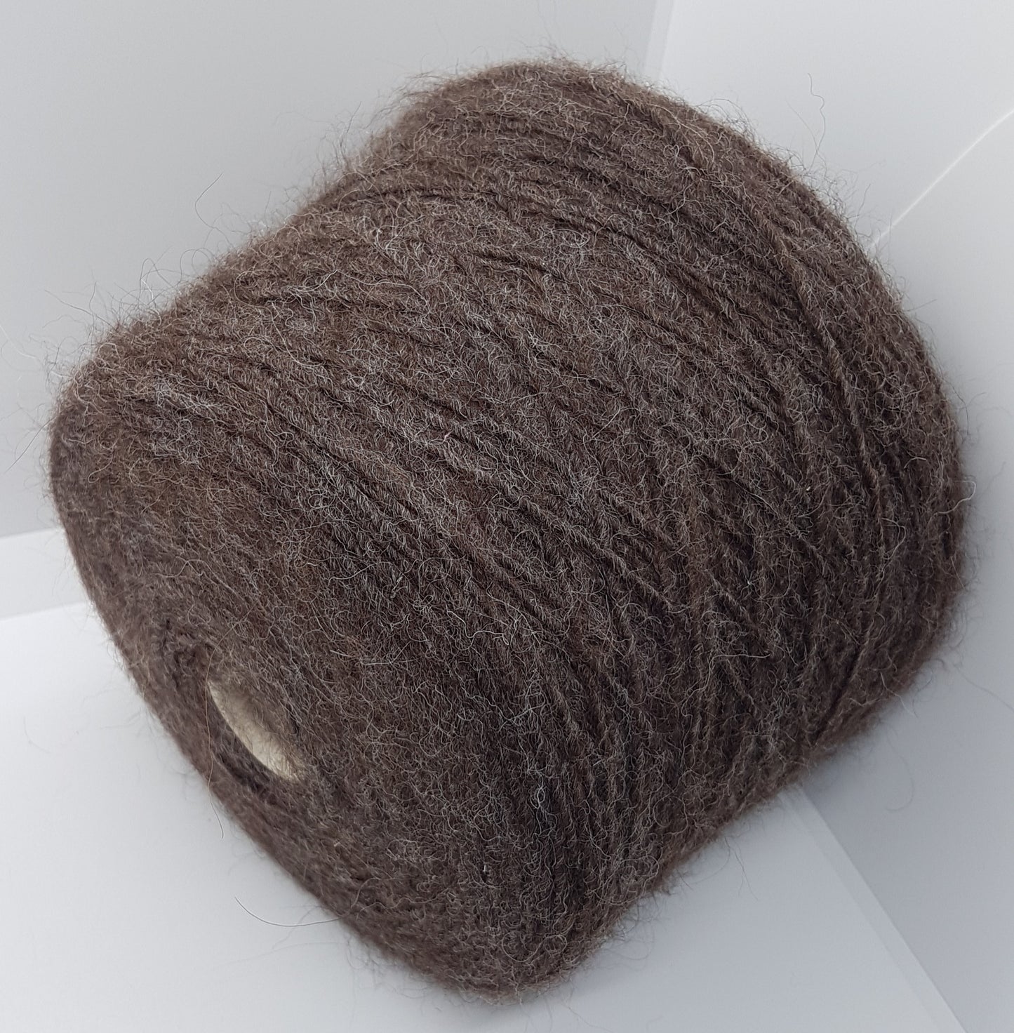 100g Alpaca lana de hilo italiano color marrón N.476