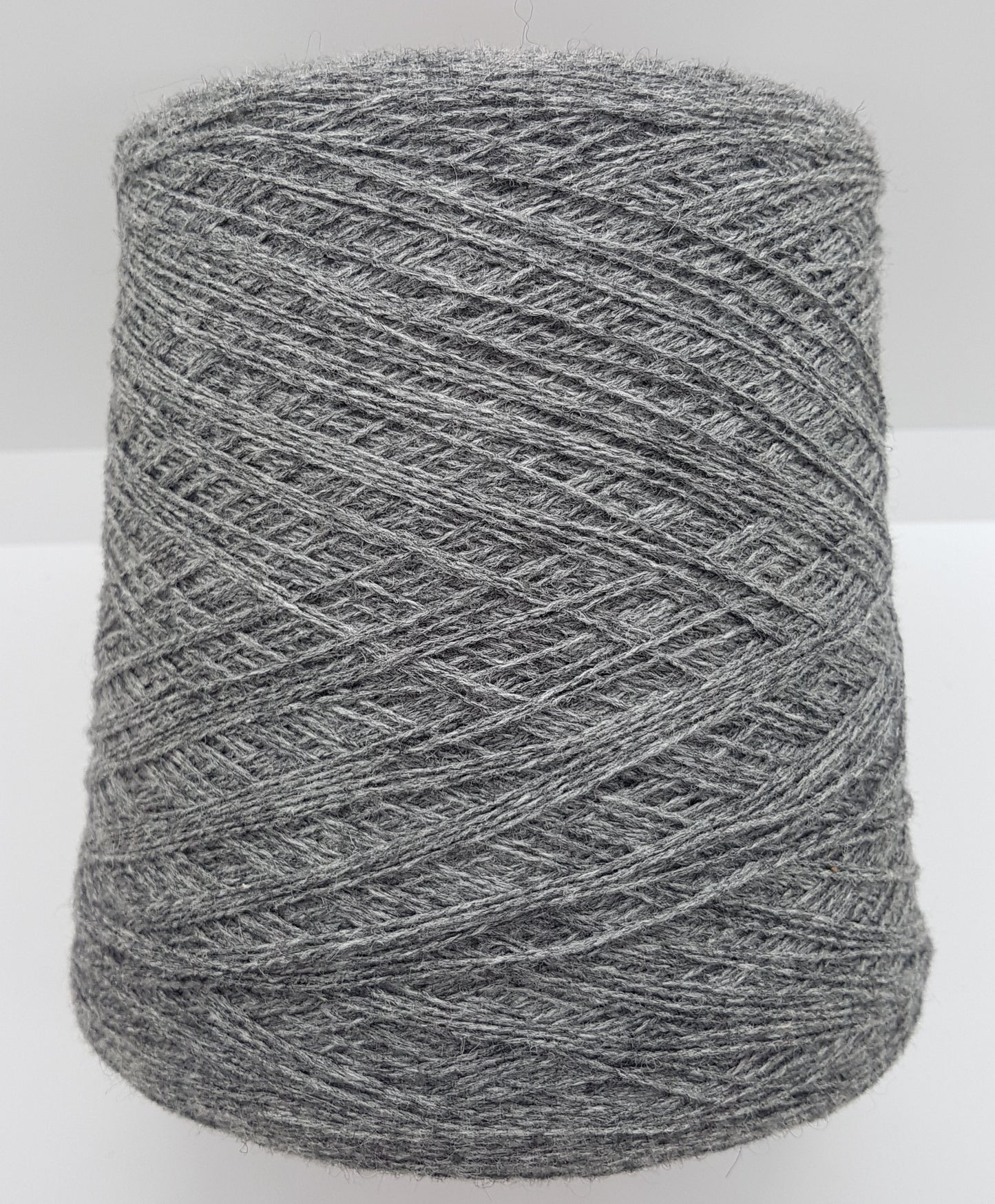 550g de lana Camel 100% hilado de color italiano Gris N.508