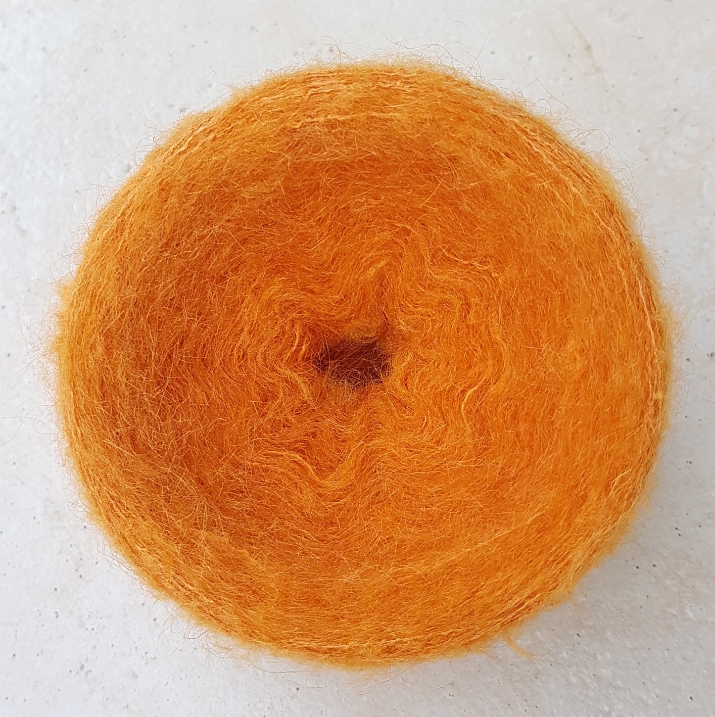 100g Mohair filé Couleur italienne Orange Citrouille N. 524