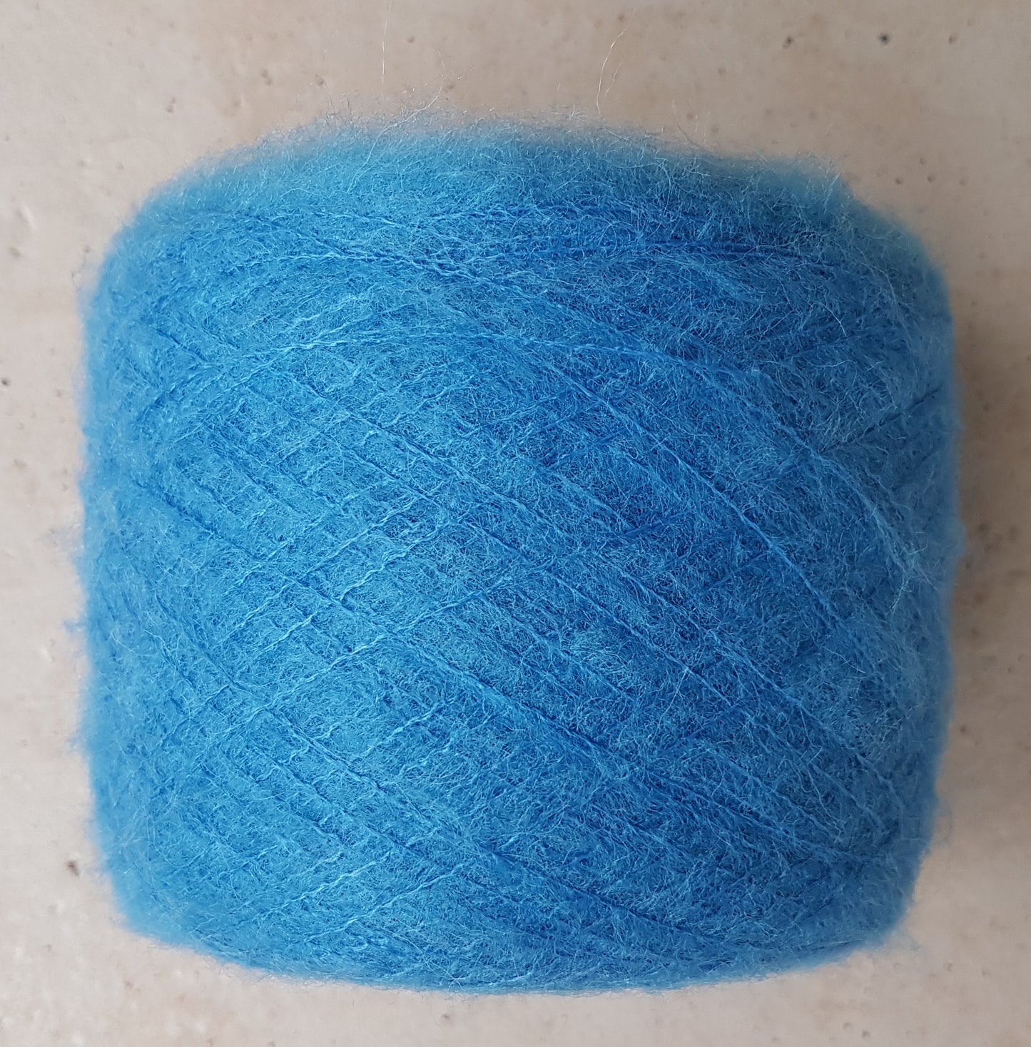 100g Mohair italiensk garn blå farve N.525