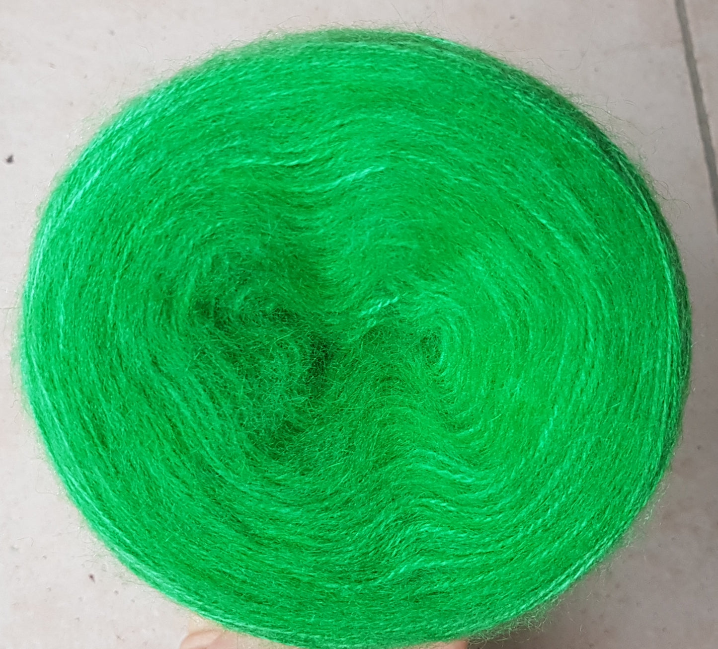 100g Mohair italiensk garn grøn farve N.527