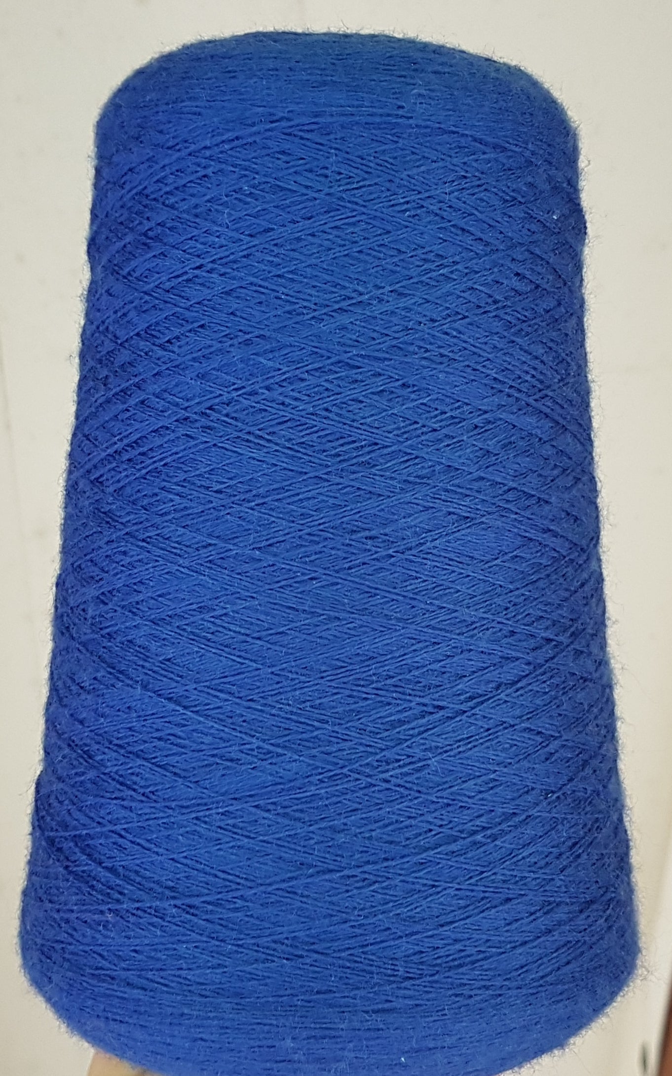 250g Laine Mérinos Extrafine Tollegno Harmony Fil italien couleur Bleu N. 531