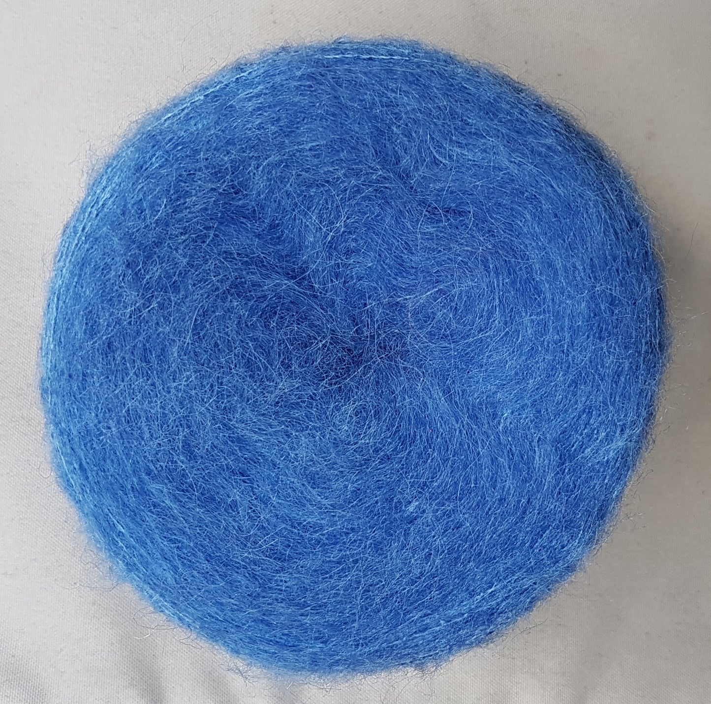 100g Mohair filato italiano colore Azzurro N.536