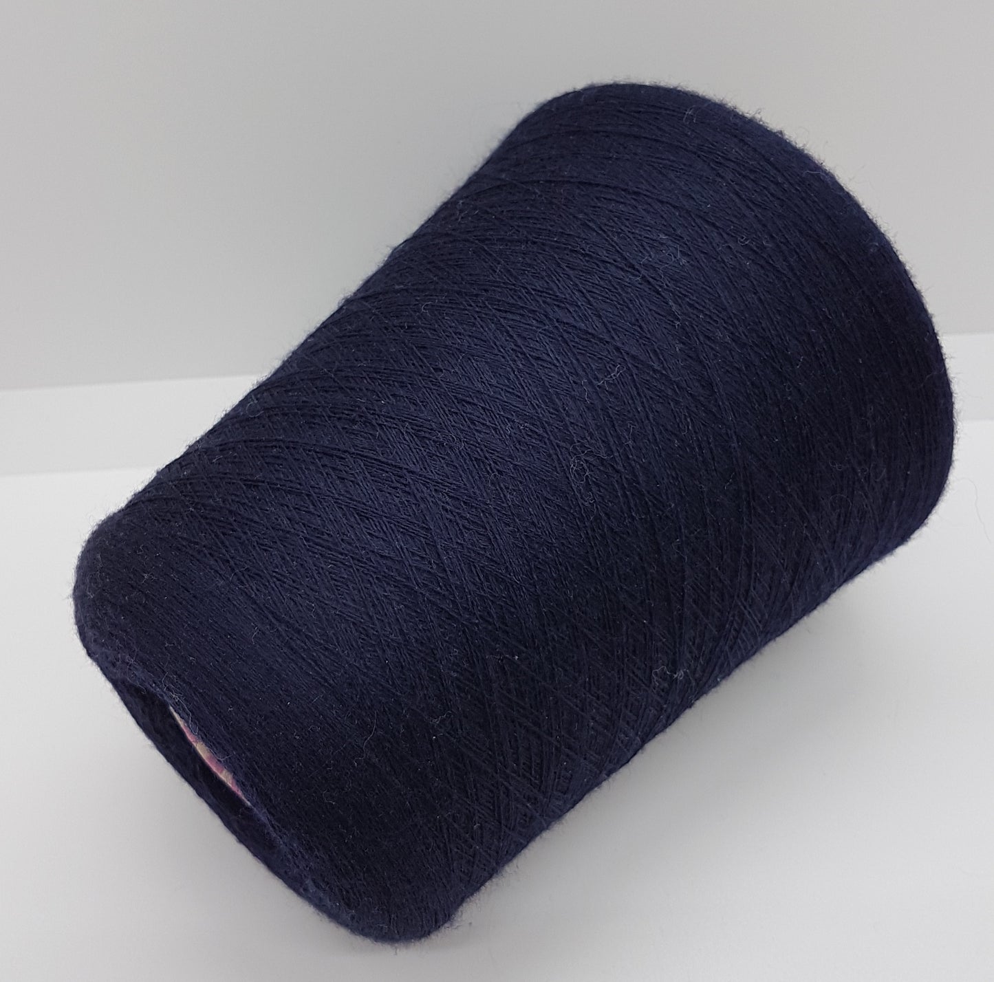 520g Lana Merino Extrafina Tollegno Harmony Hilo italiano color Azul Noche N.530