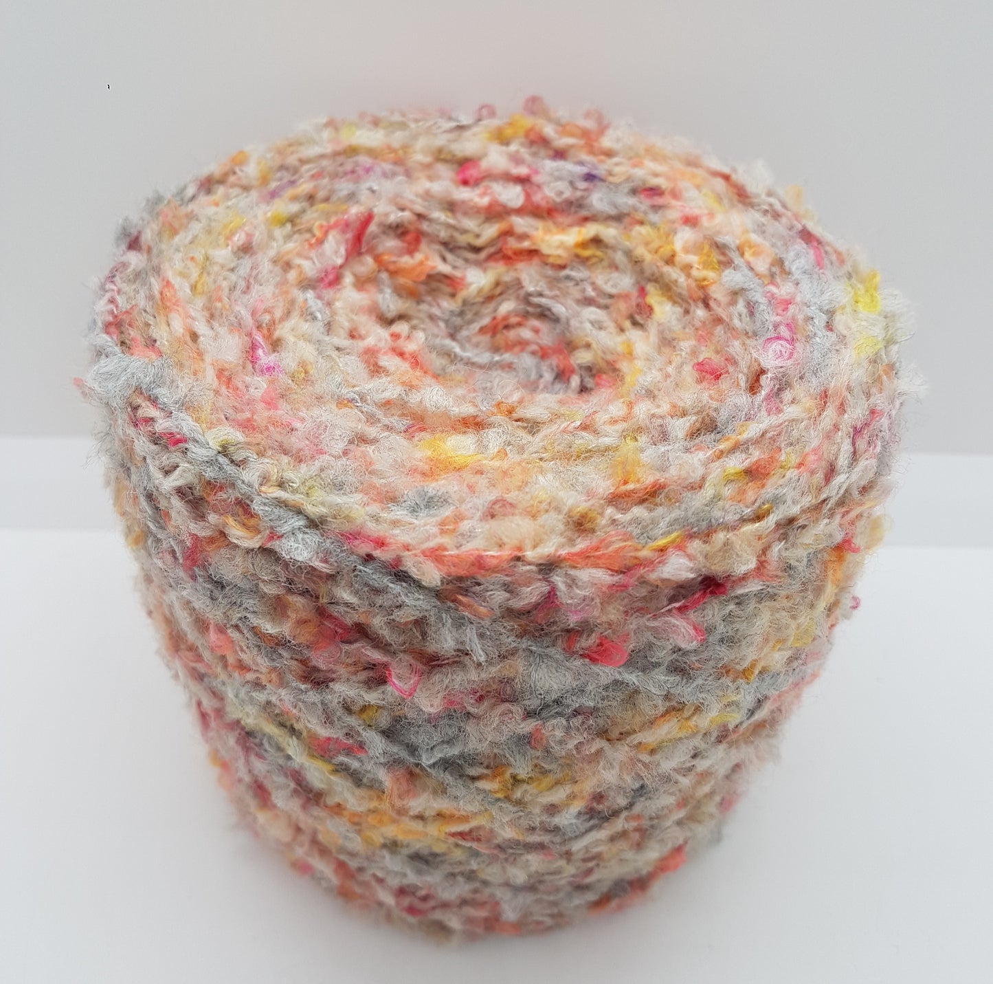 100g Lana Bouclé filato italiano morbido colore Grigio Azzurro Giallo Rosso Arancione N.552