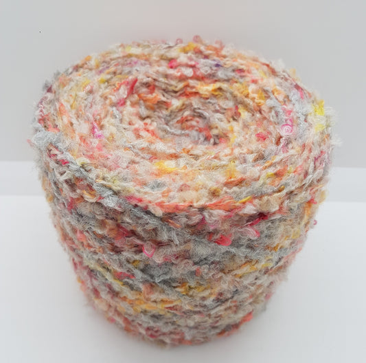 100g Lana Bouclé filato italiano morbido colore Grigio Azzurro Giallo Rosso Arancione N.552