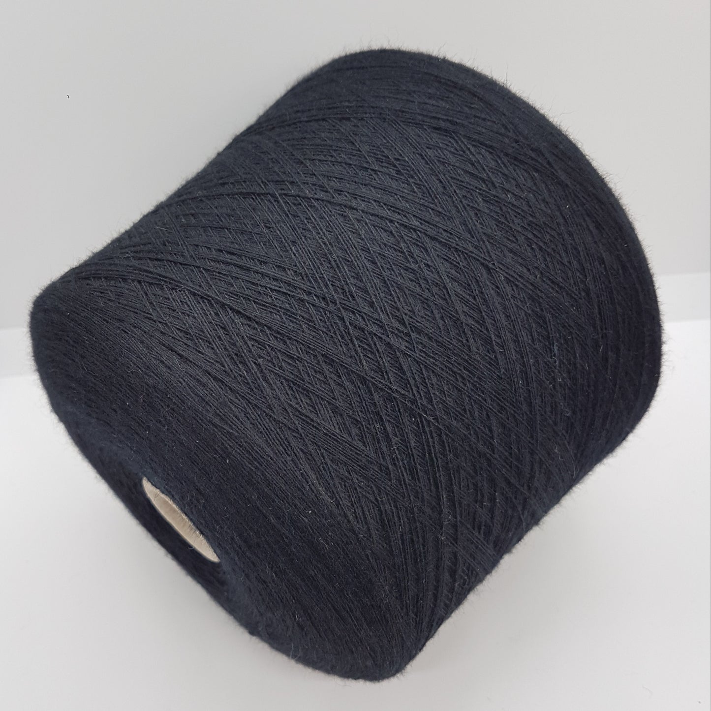 Canberra Extrafine Wool Italian Yarn Color Black N.566