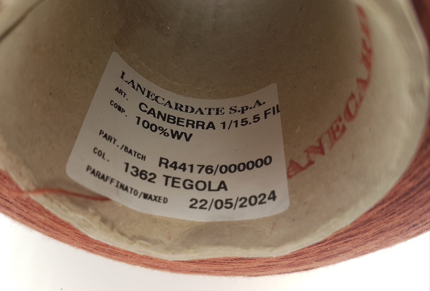 Canberra Extrafine Wool Italian Yarn Color Brown Cinnamon N.560