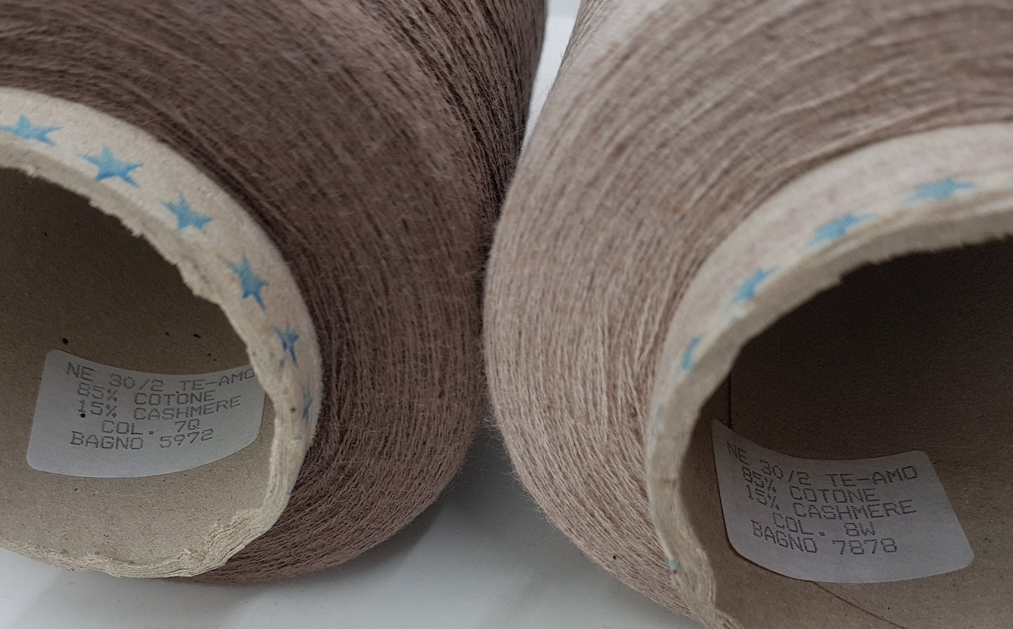 Cashmere Bomuld Italiensk garn på kegler farve Brown Beige nr. P65