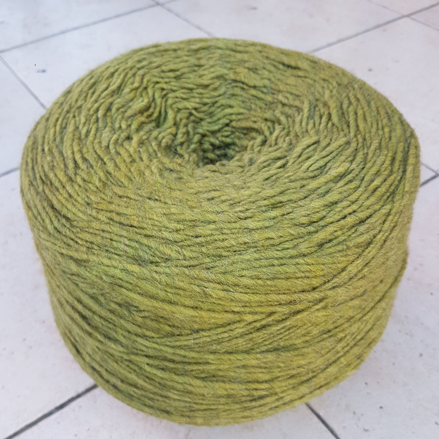 100g Laine d'Alpaga Fil italien couleur Vert Pistache N. 599