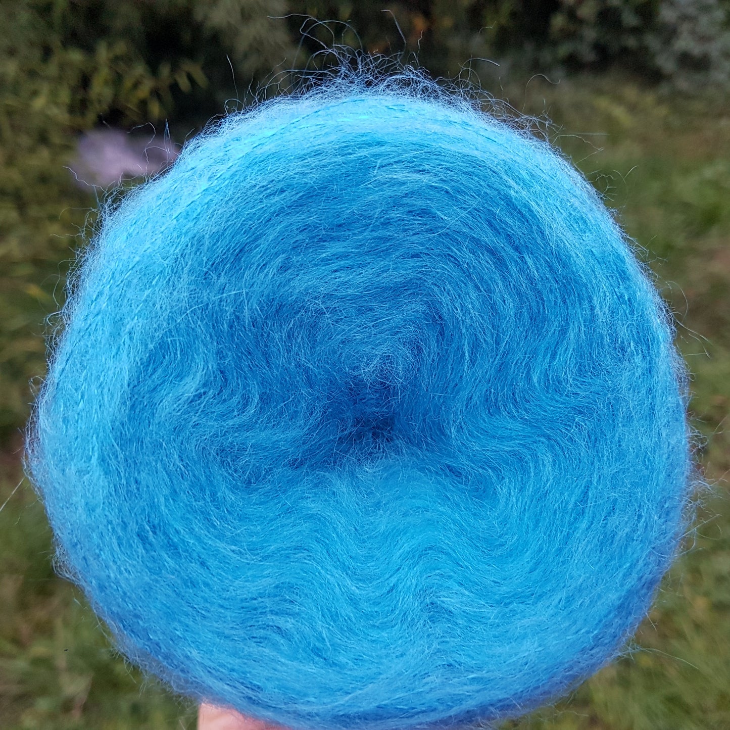 100g Kid Mohair blødt italiensk garn farve Turkisblå N.627