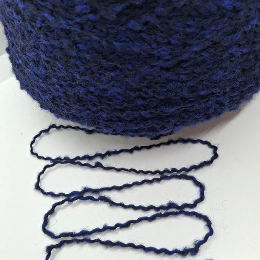 100g Lana Frisé Italian yarn color Blue Black N.636