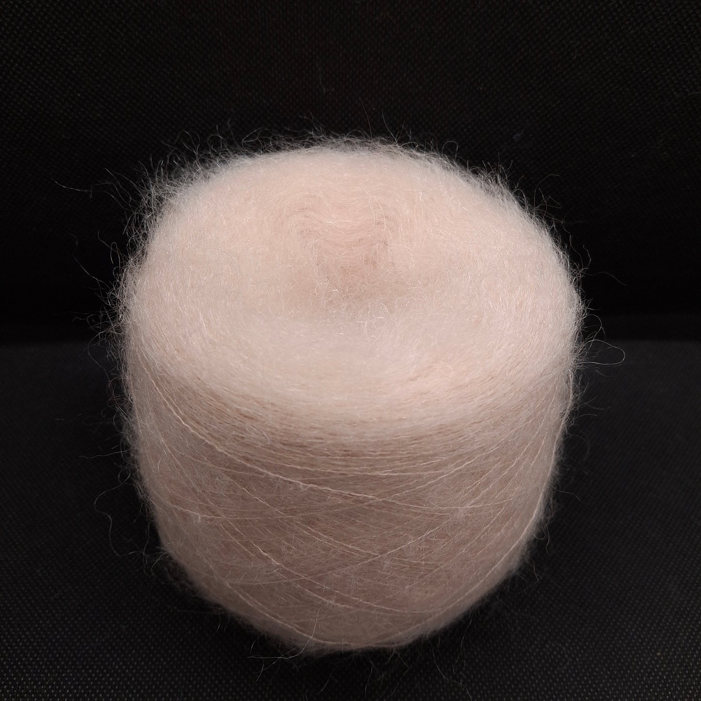 100g SuperKid Mohair Merino Extrafine soft Italian yarn color Nude (Beige Rosato) N.684