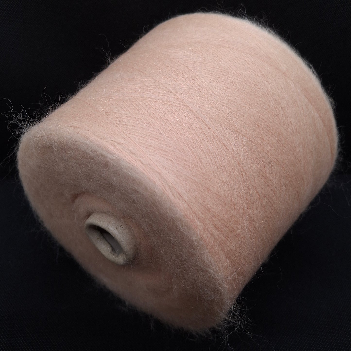 100g SuperKid Mohair Merino Extrafine soft Italian yarn color Beige Peach N.685