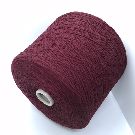 100g de laine extrafine italienne couleur bordeaux N. 700