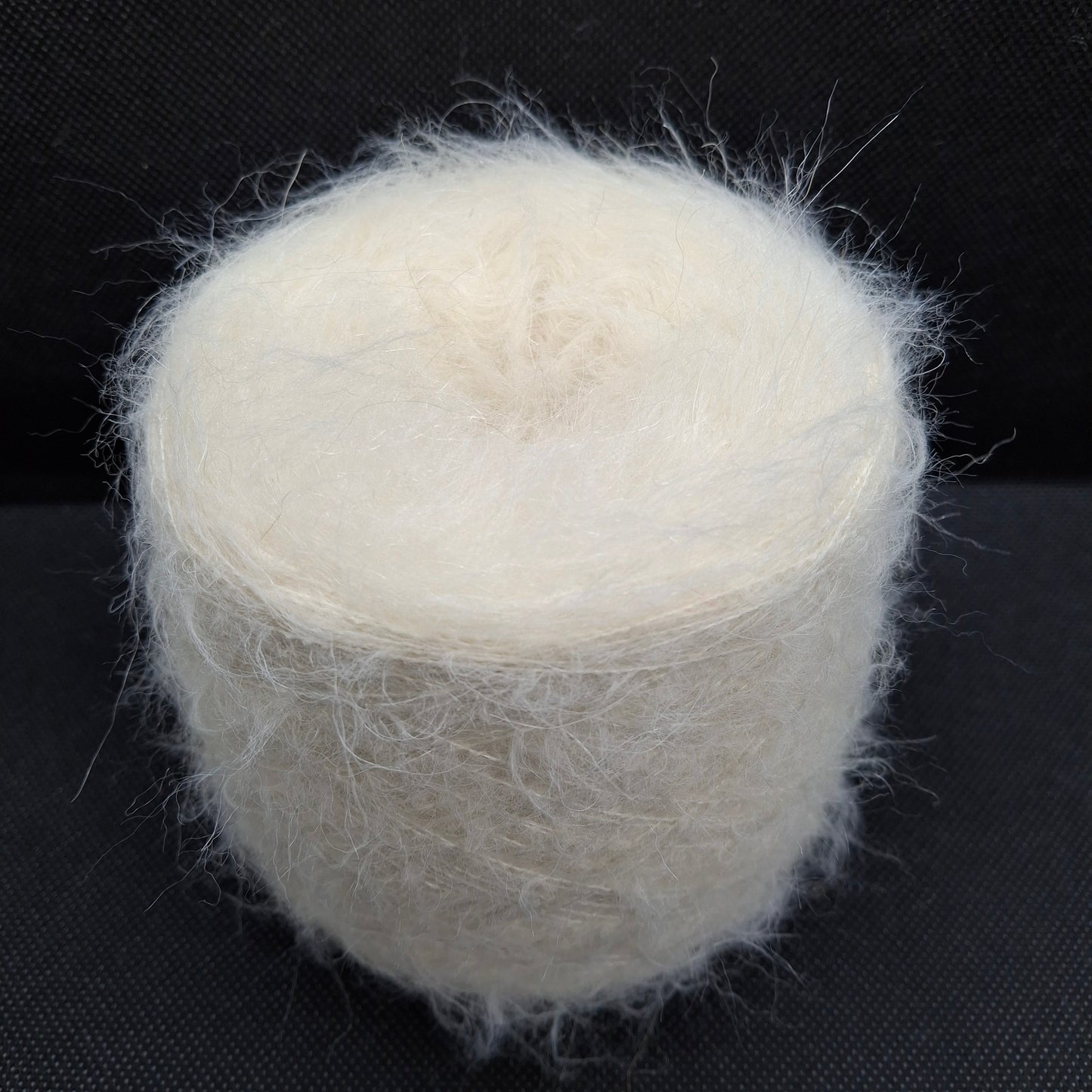 100g Alpaca Spazzolata morbido filato italiano colore Bianco Sporco N.708