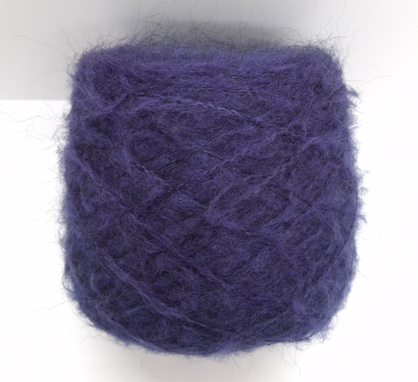 100g Mohair italiensk garn farve Midnight Blue Purple N.712