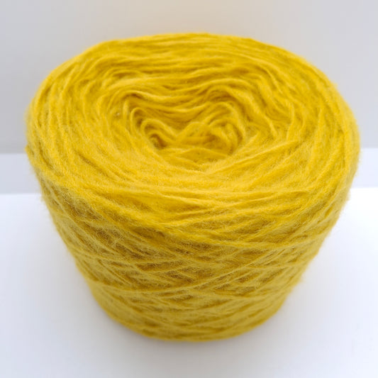 100g de fil italien doux extra fin mérinos couleur jaune ocre N. 723