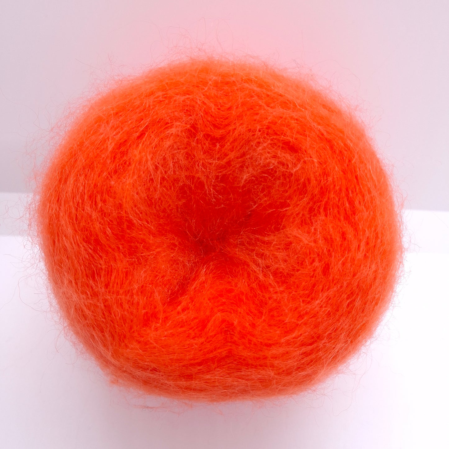 100 g de fil d'alpaga doux brossé italien, coloris orange n° 1255