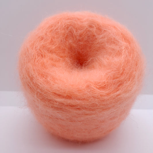 Hilo italiano suave Mohair de 100 g color naranja claro N.741