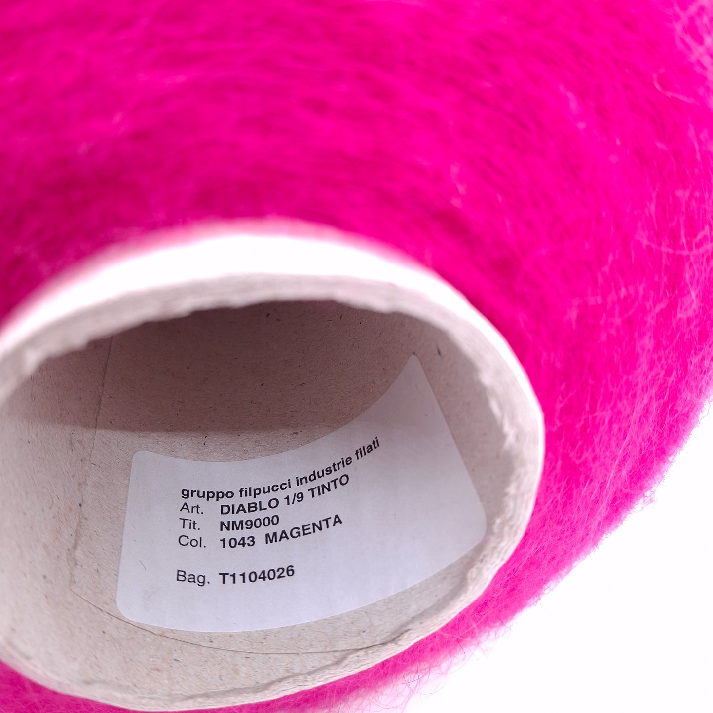 Hilo italiano suave Kid Mohair de 100 g color rosa fucsia N.751