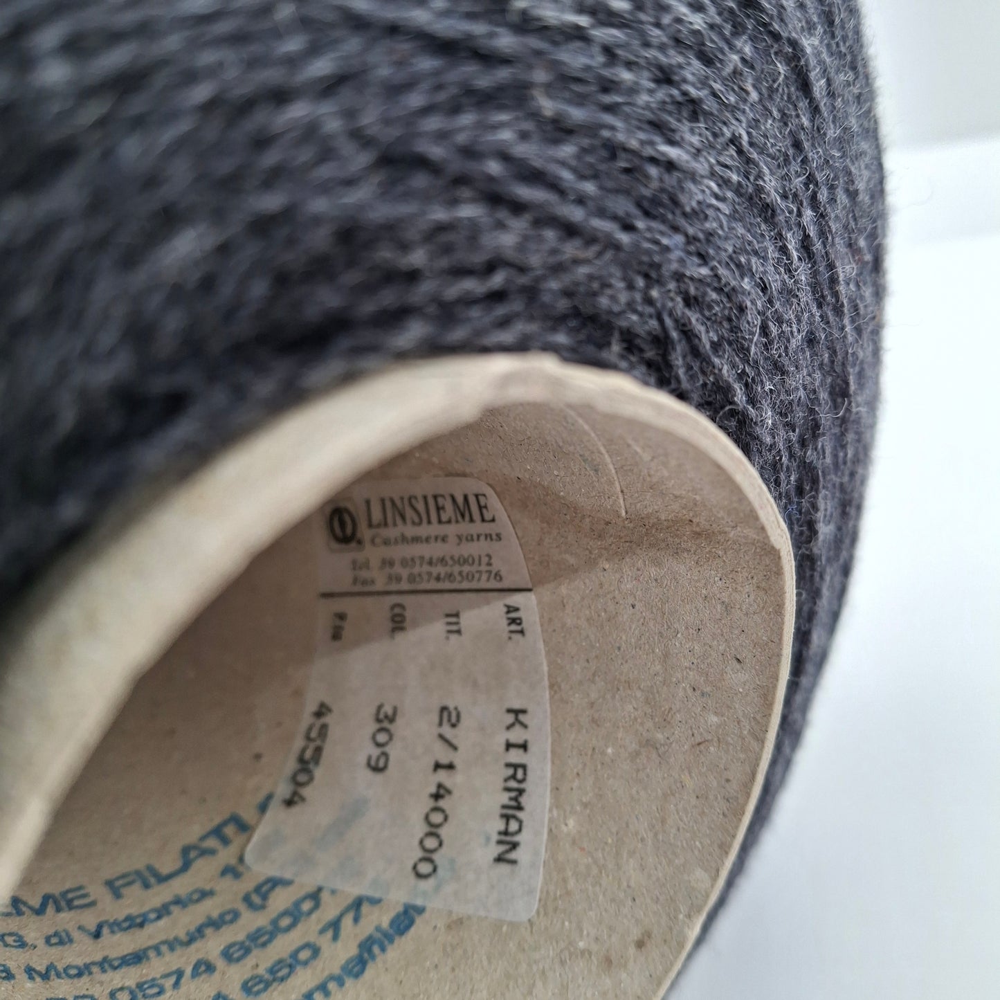 Kashmir Merinould Fint Italiensk Garn Asfaltgrå Farve nr. 917