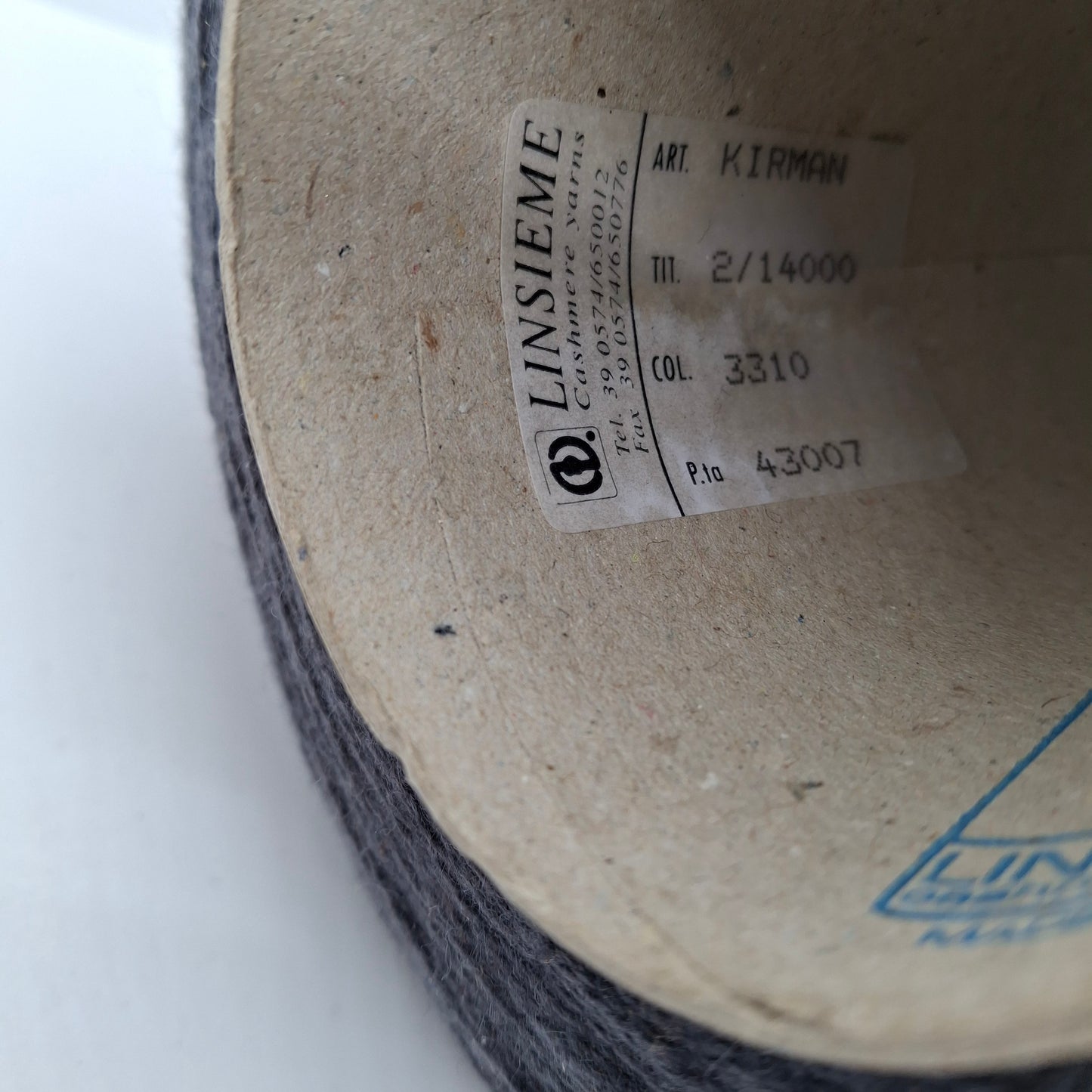 Kashmir Merinould Fint Italiensk Garn Farve Mørkegrå N.918