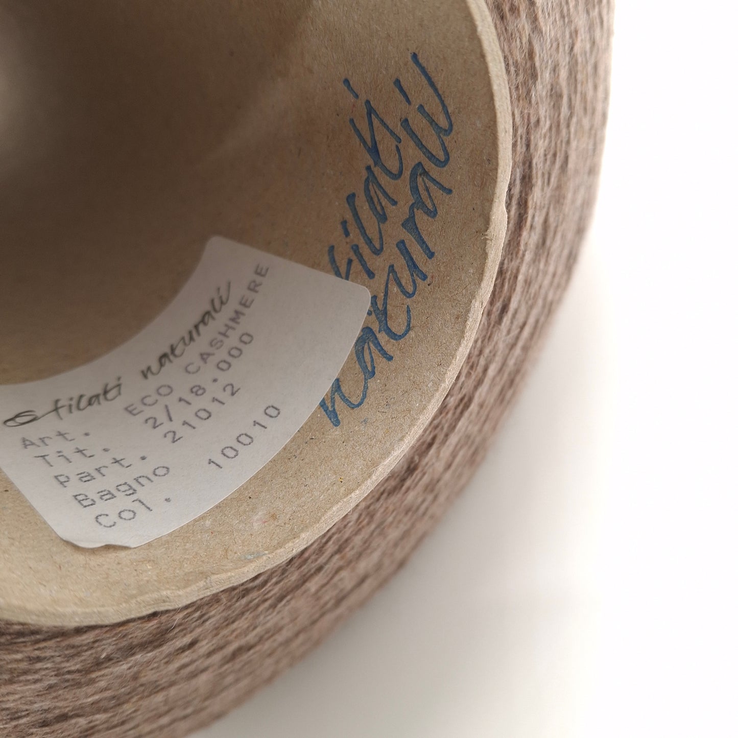 100 g de fil cachemire 100 % italien couleur marron N. 978