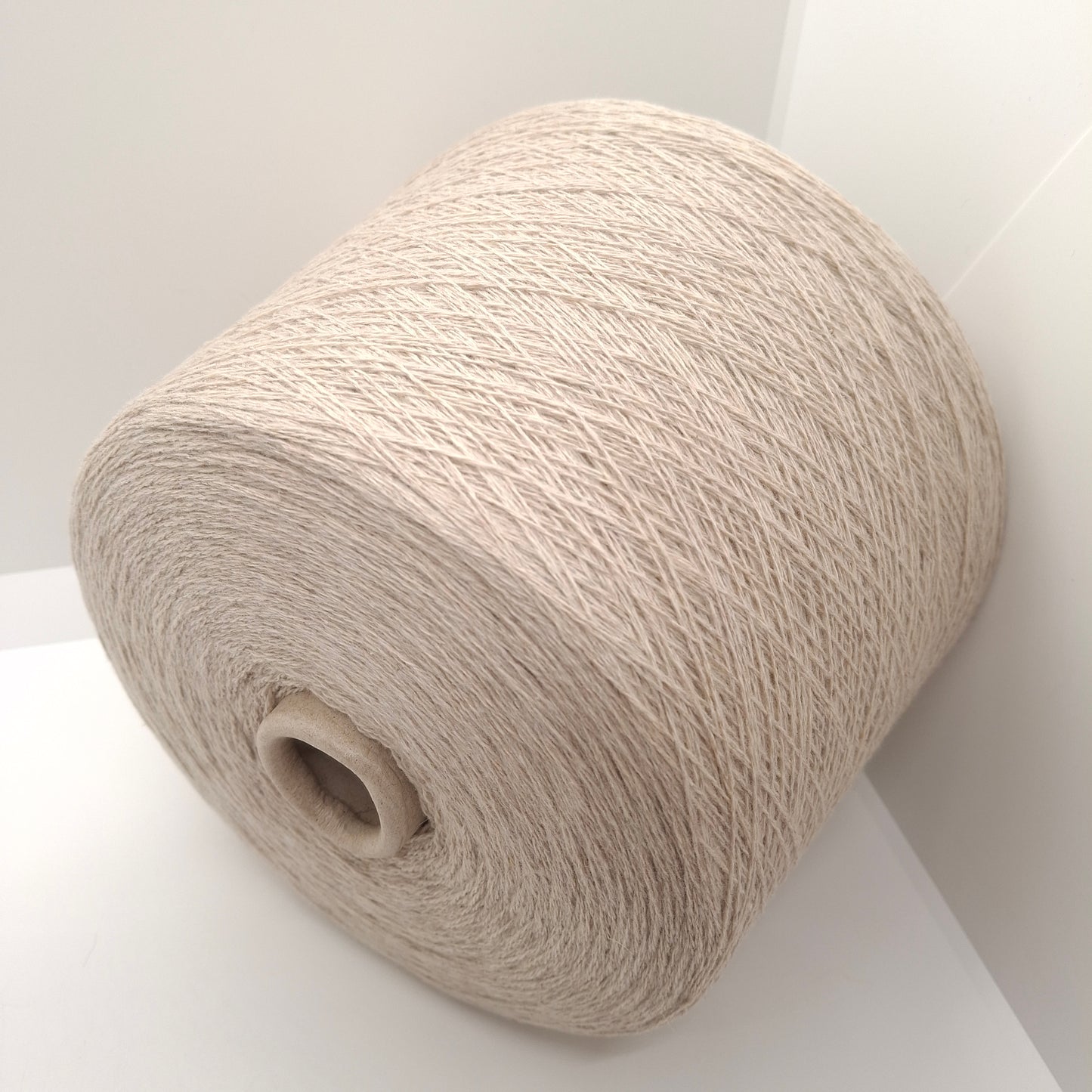 100g Cachemire 100% fil italien couleur Beige Naturel N. 979