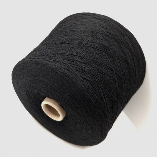 100g Cashmere 100% italiensk garn farve Sort N.976