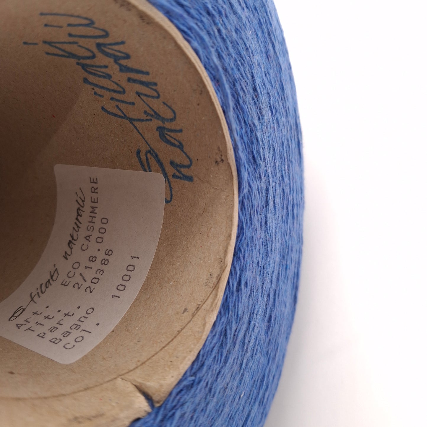 100 g de fil cachemire 100 % italien couleur bleu clair N. 970