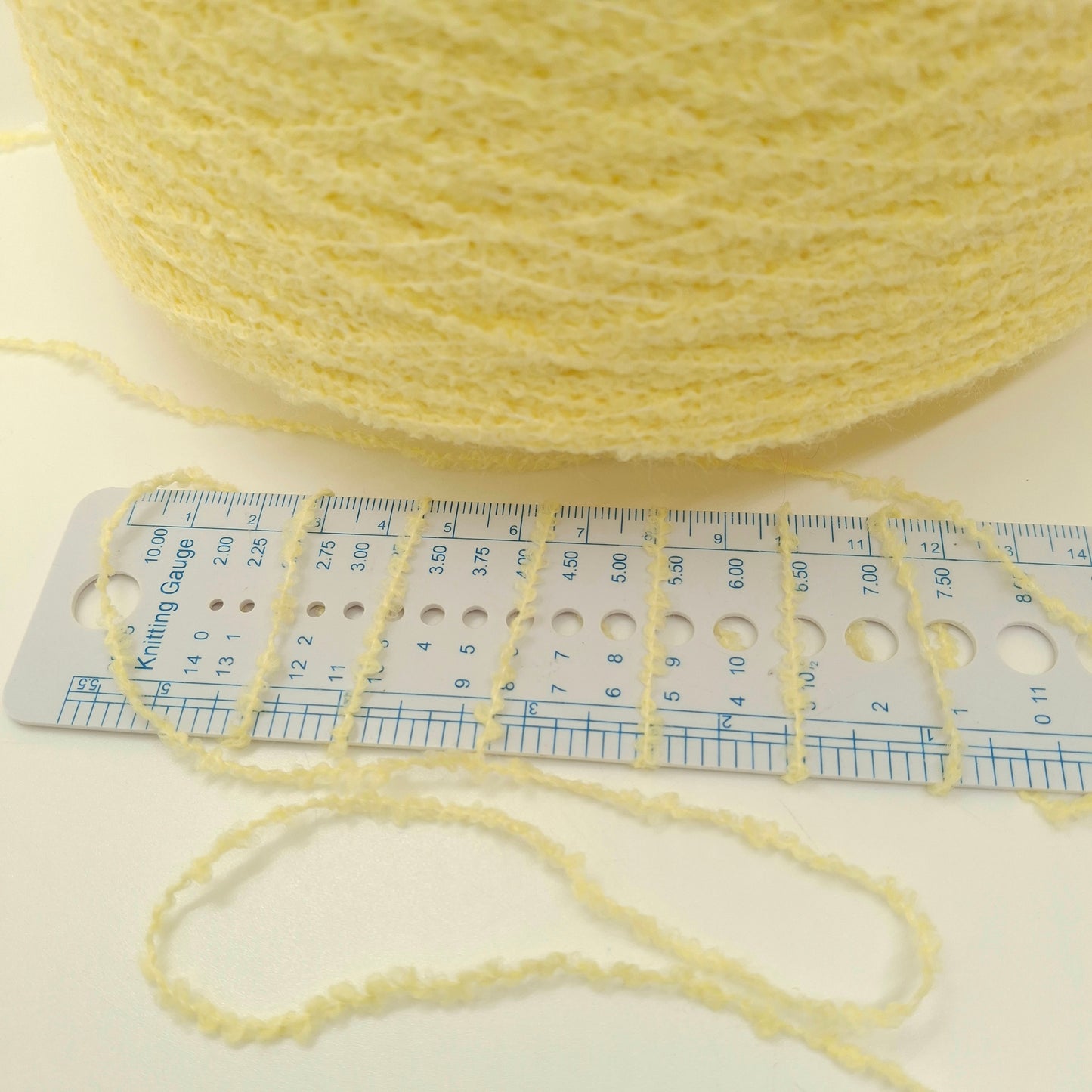 100g Bouclé soft Italian yarn color Limoncello Yellow N.1008