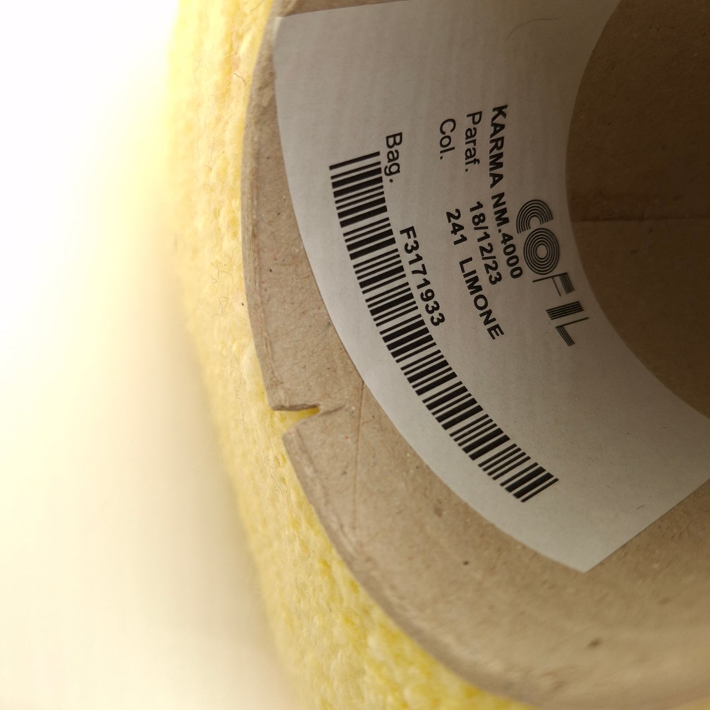 100g Bouclé soft Italian yarn color Limoncello Yellow N.1008