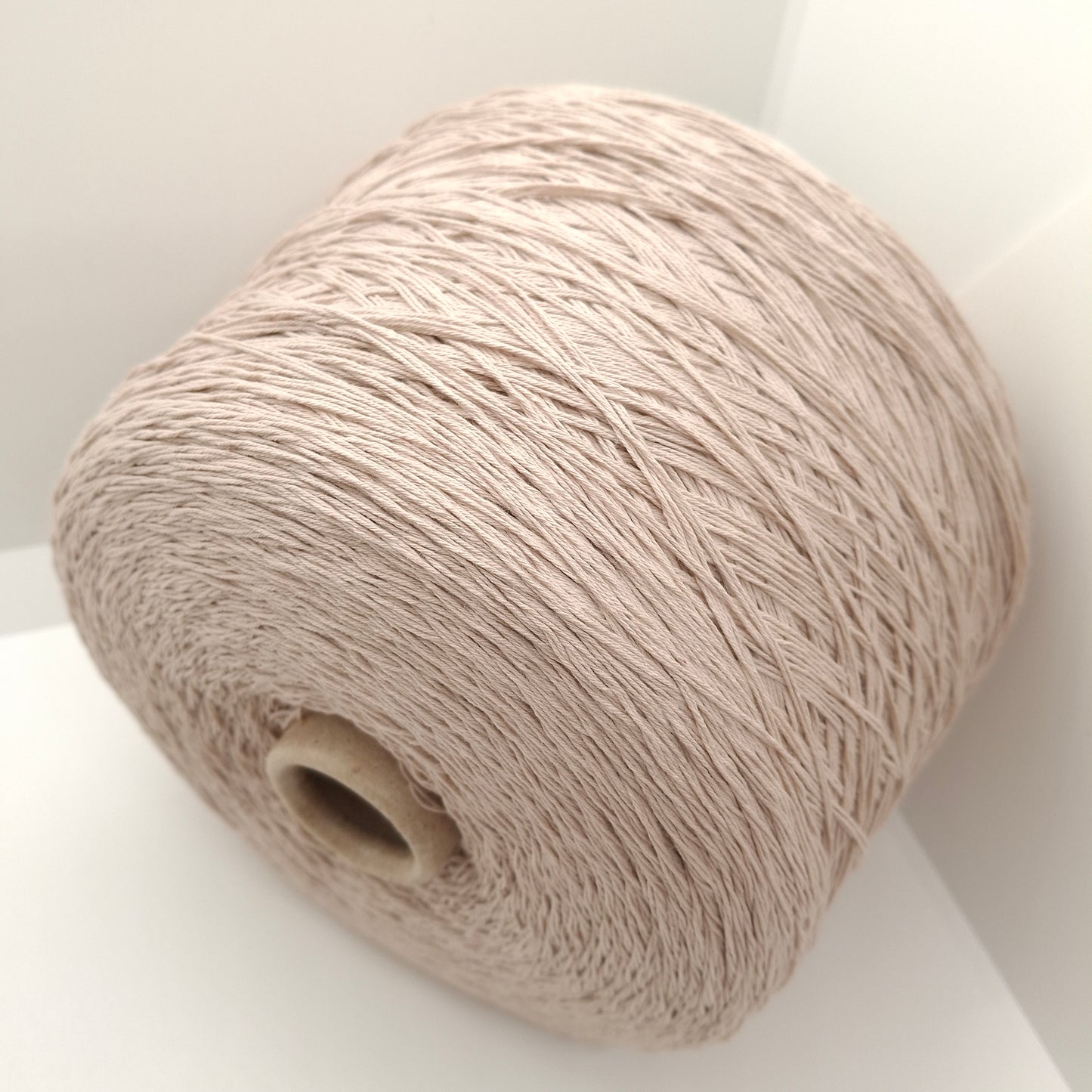 900g Cotone 100% filato morbido italiano colore Beige N.997